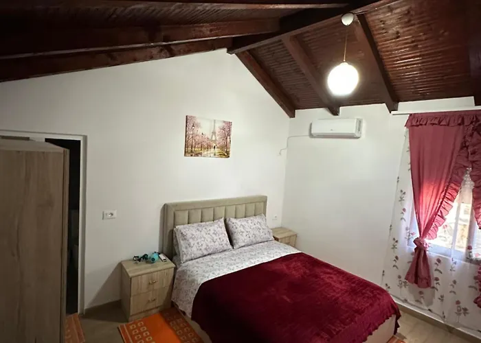 Zefi Rrencc Apartamento *